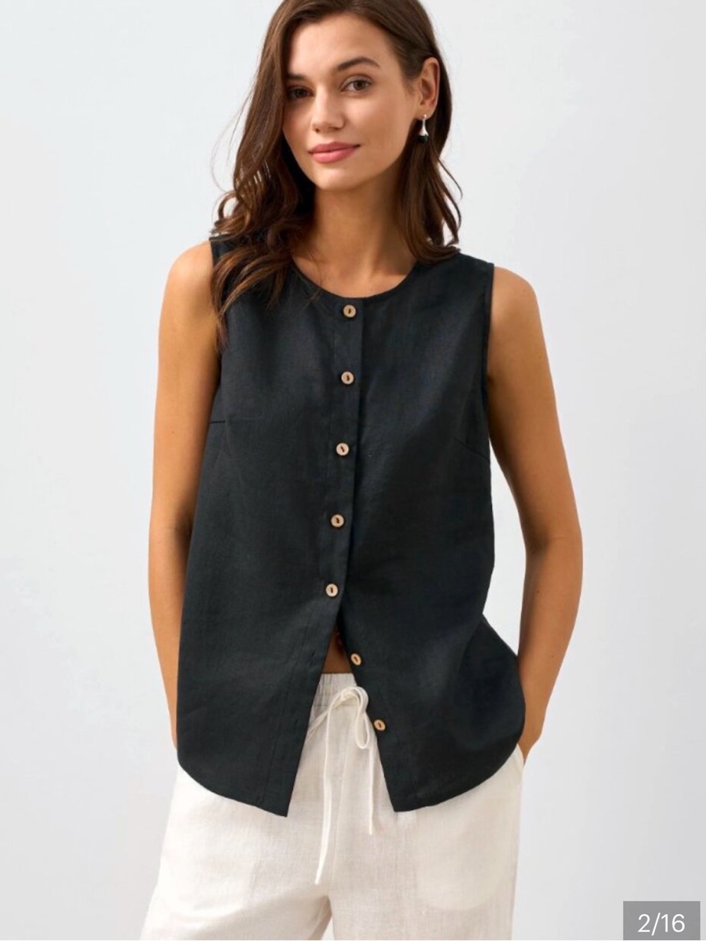 LINTICO 100% linen NWT Black Sleeveless Button top Medium